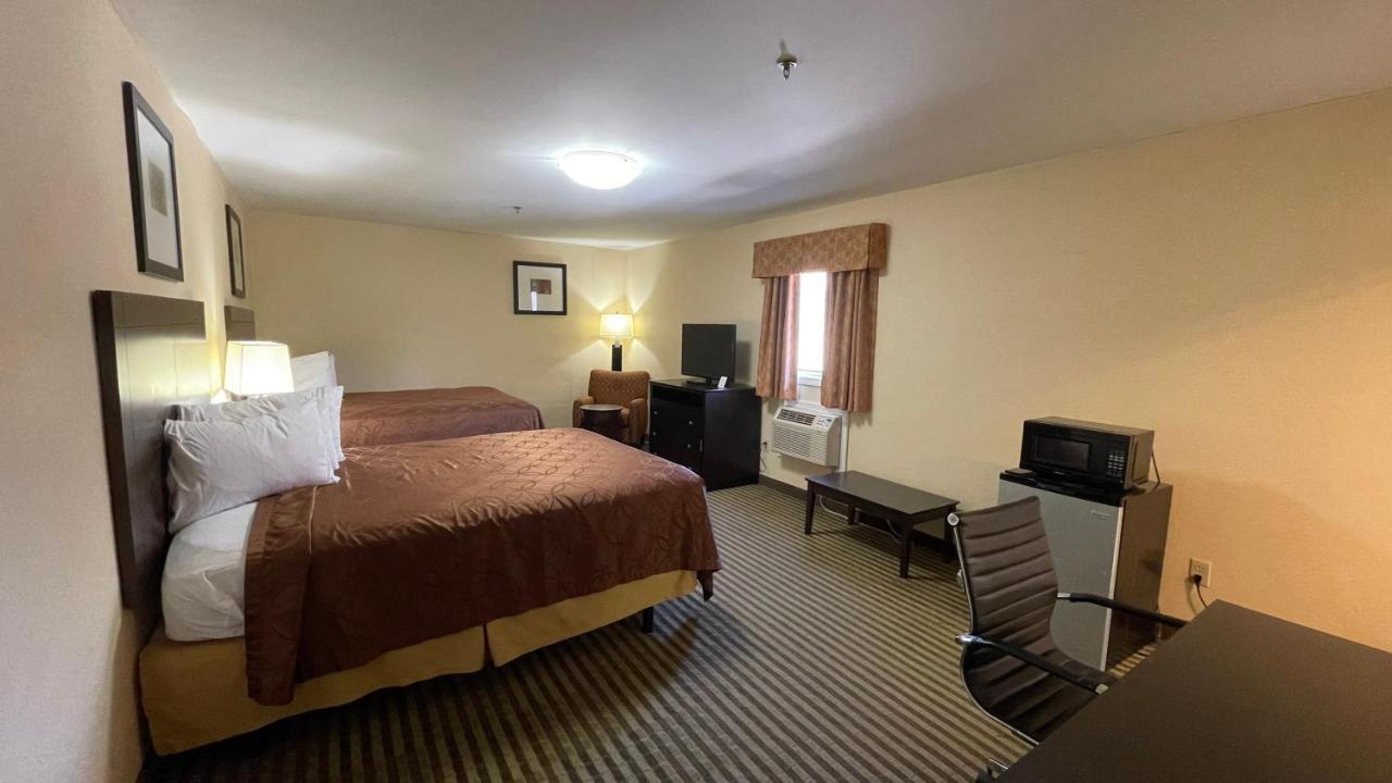 Whitney Inn & Suites 햄덴 외부 사진